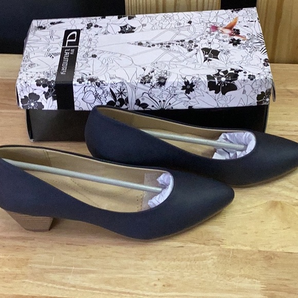 Chinese Laundry - Amazed Dress Pump - navy - size 8 - new with distressed box - Picture 7 of 11